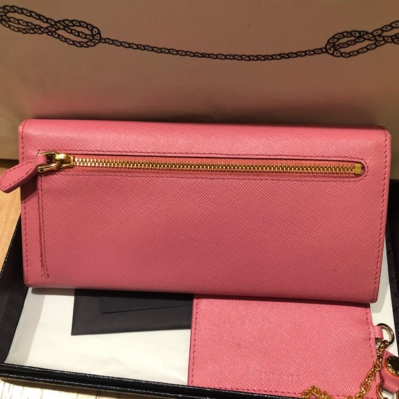Prada wallet - Picture 2 of 10